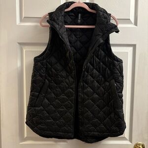 Athleta Black Quilted Sleeveless Vest
